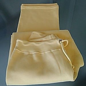 Sportwear pant size m,,New without tag